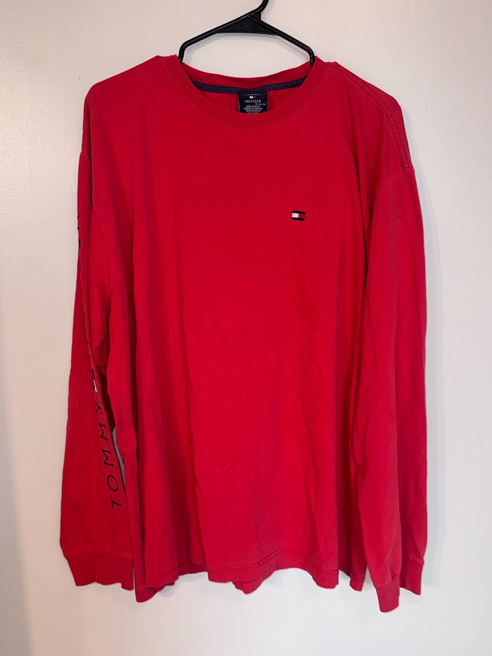 MENS Vintage Tommy Hilfiger Tee